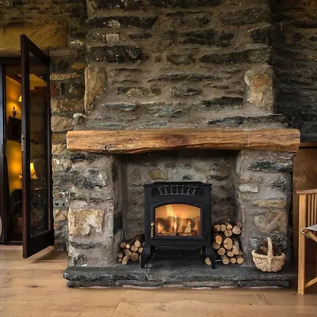 Goodies Farmhouse, Firbank, Cumbria * 塞德伯